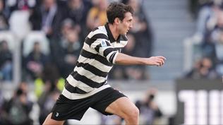 Juventus, Andrea Cambiaso i�in kap�y� y�ksekten a�t�