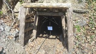 Ruhsats�z i�letmeye ge�it yok: 8 maden oca�� imha edildi