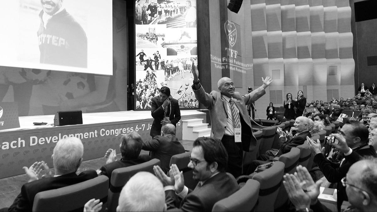 T�rk futbolunun ac� kayb�: �etin G�ler hayat�n� kaybetti