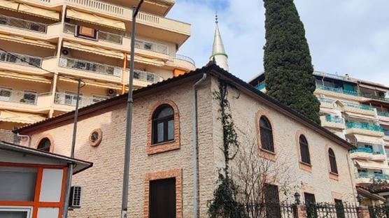 Camiye 'ha�'l� sald�r�