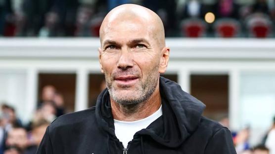 Zinedine Zidane geri d�n�yor