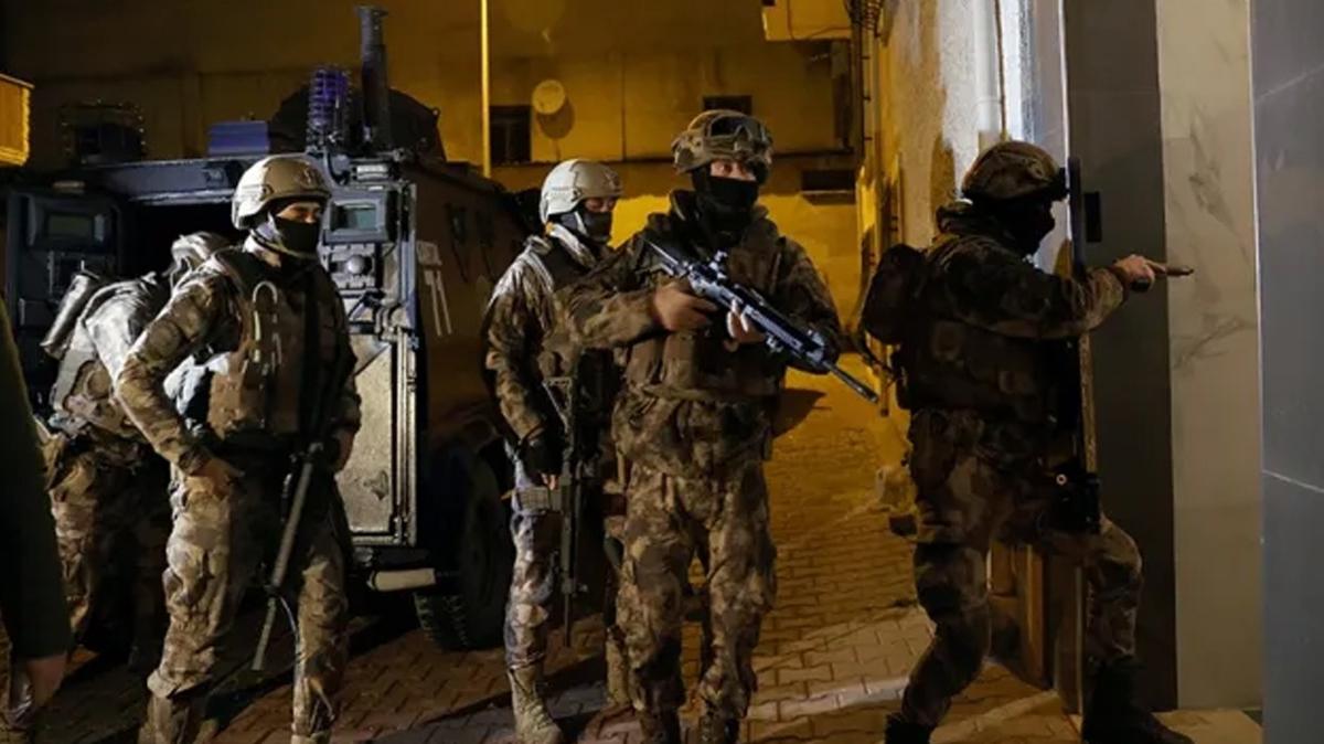 170 ki�i ter�r propagandas� ve izinsiz g�steri su�lamas�yla g�zalt�nda