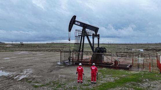 65 y�ll�k petrol ser�veninde yeni a�ama