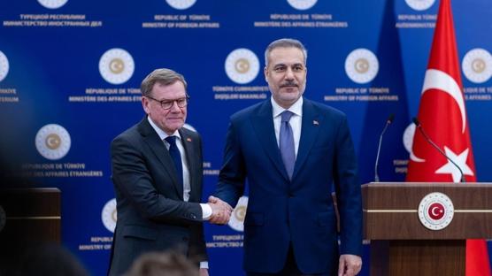 Bakan Fidan, Alman mevkida�� Wadephul ile telefonda g�r��t�