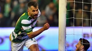 Bursaspor �ampiyonluk yolunda hata yapmad�