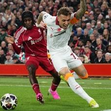 Frimpong'dan Noa Lang'a: Yard�m etmeye geldim