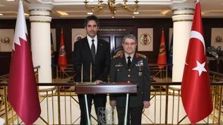 Genelkurmay Ba�kan� Orgeneral Bayraktaro�lu, Katar heyetini a��rlad�