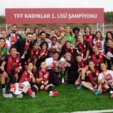 Kad�nlar 1. Ligi'nde �ampiyonluk Bak�rk�y'�n