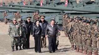 Kim Jong-un'dan net mesaj: N�kleer g��ten vazge�meyiz