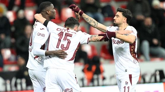 Trabzonspor gol yollar�nda s�k�nt� ya�am�yor! �ampiyonluk sezonu geride b�rak�ld�
