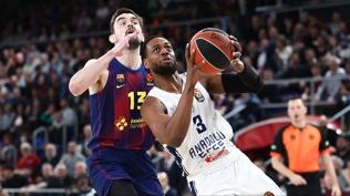 Anadolu Efes, Barcelona engelini a�amad�