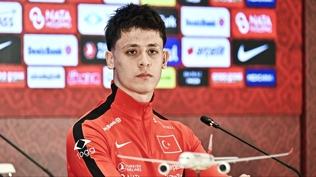 Arda G�ler'den Hagi itiraf�