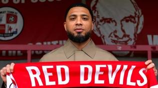 Crawley Town'da Colin Kaz�m-Richards d�nemi ba�lad�