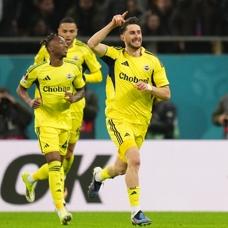 Fenerbah�e'de �smail Y�ksek r�zgar�