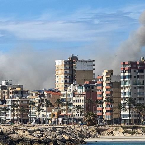 ��galci �srail ordusu L�bnan'a sald�r�y� geni�letiyor