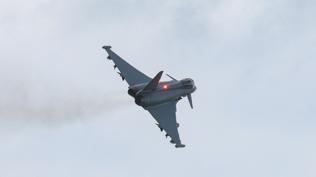 T�rkiye vites y�kseltti! Eurofighter i�in kritik imza
