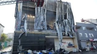 Parf�m fabrikas� facias�: Kaybedilen 7 can�n hesab� soruluyor