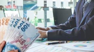 Gen�lere i� deste�i geliyor