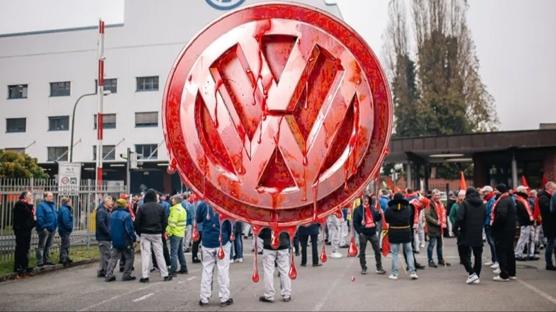 '30 y�l Sava�lar�'n�n sona erdirildi�i kentte �srail rahats�zl���