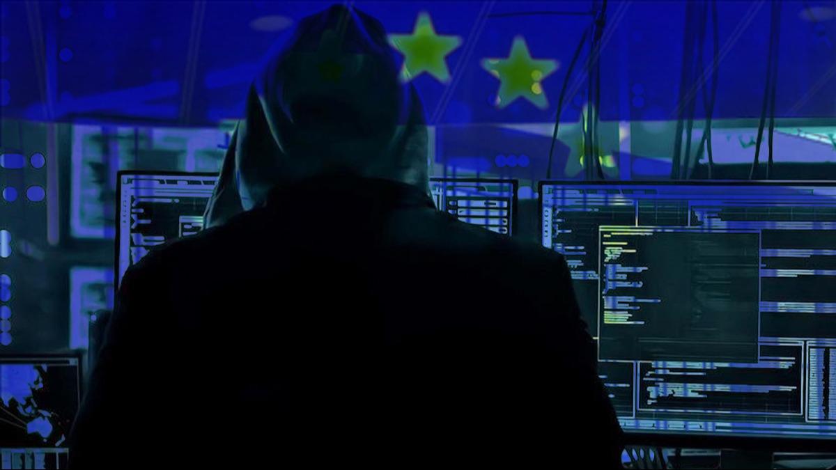 Siber sald�r�yla verileri �ald�lar