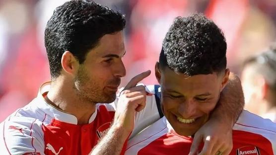 Alex Oxlade-Chamberlain'den Mikel Arteta açıklaması