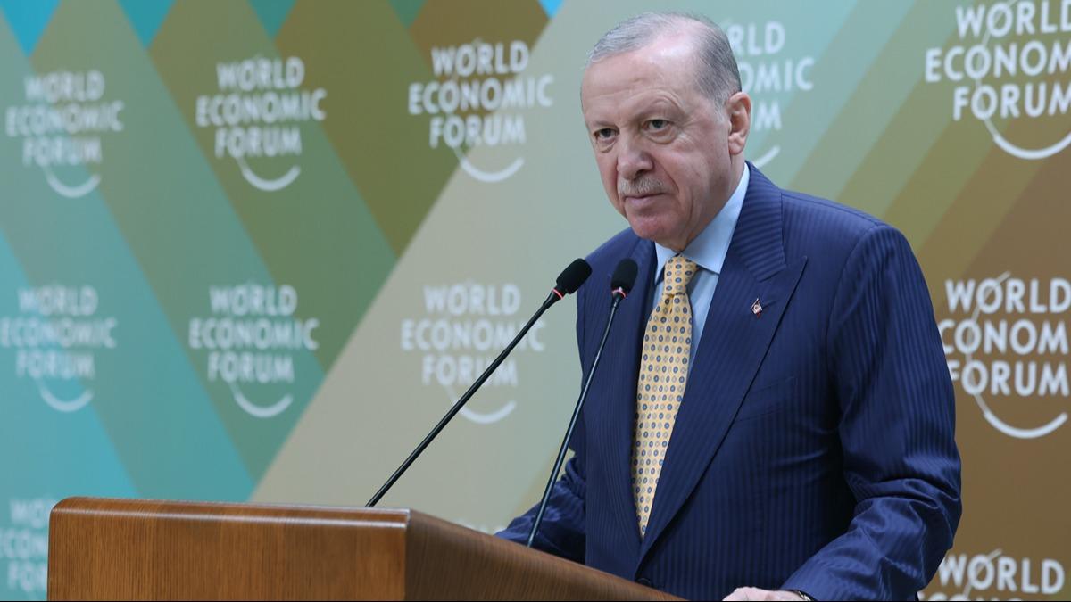 Cumhurbaşkanı Erdoğan'dan net uyarı: Savaşın faturası tüm insanlığa kesiliyor