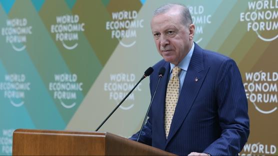 Cumhurba�kan� Erdo�an'dan net uyar�: Sava��n faturas� t�m insanl��a kesiliyor