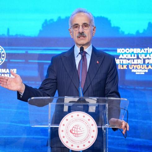 İlk akıllı yol hizmete girdi