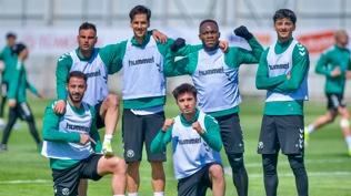 Konyaspor, Samsunspor deplasmanı için ter döktü