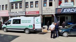 S�r�c� kursunda ��pheli �l�m: M�d�r�n cans�z bedeni odas�nda bulundu