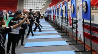 T�rkiye Dart �ampiyonas�'nda heyecan Erzincan'da devam ediyor