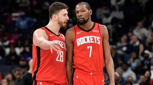 Alperen �eng�n'den galibiyete 14 say�l�k katk�