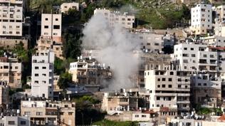 Bat� �eria'da i�galci �srail zulm�: Filistinli aile yuvas�z kald�