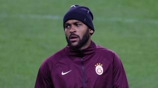 'Futbolu Galatasaray'da b�rak�r�m'