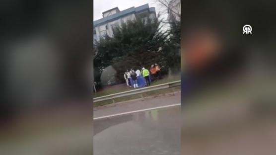 Yol kenar�nda �l� bebek bulundu