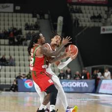 Kar��yaka Basketbol'un konu�u Mersin Spor