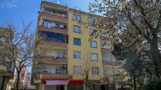 Kolonlardan ses geldi ihbar�: 5 katl� bina bo�alt�ld�