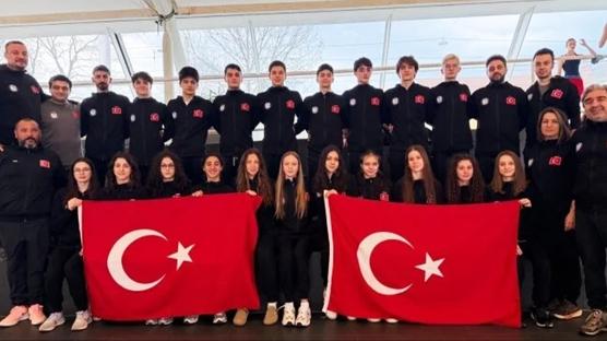 Milli y�z�c�lerimizden 9 madalya