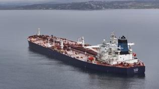 Türk şirkete ait tankere İDA saldırısı: Altura Kilyos'a demirletildi