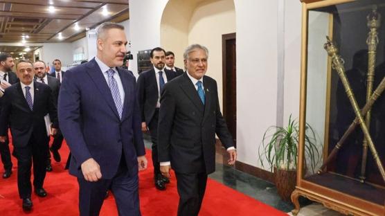 Bakan Fidan, İslamabad'da 'Türkiye-Mısır-Pakistan-Suudi Arabistan Dışişleri Bakanları Toplantısı'na katıldı