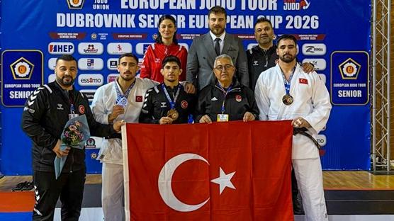 Milli judoculardan H�rvatistan'da 8 madalya