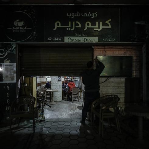 M�s�r'da enerji alarm�! Restoran ve ma�azalarda erken kapan��