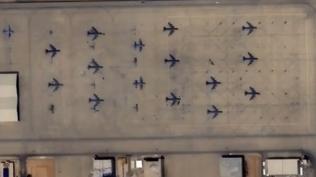 �steki s�ral� u�aklar�n ortas�na �ran f�zesi