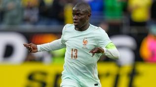 Didie Deschamps'dan N'Golo Kante'ye övgü