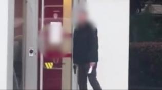 �stanbul'da banka soygunu: Silahl� sald�rgan ortal��� birbirine katt�