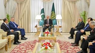 'T�rkler m�zakerede rol oynamaya kararl�'