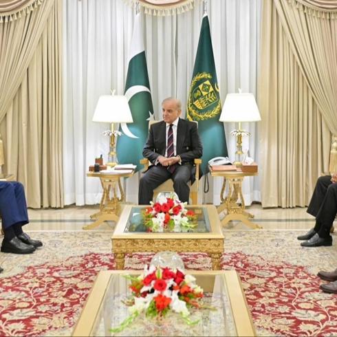 T�rkiye'nin duru�una �vg�: T�rkler m�zakerede rol oynamaya kararl�