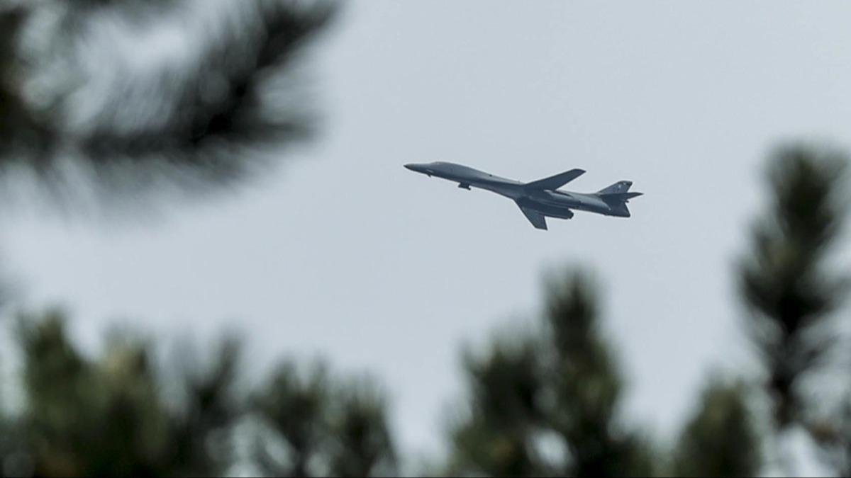 'B-1B'ler �ncirlik'te' yalan� ��kt�