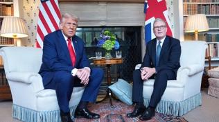 Trump İngiltere'ye resti çekti