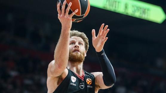 Yunan basketbolunda kriz: Walkup'�n pasaportu g�ndemde